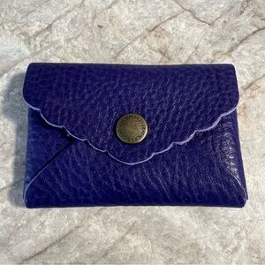Violet Mini Daisy Wallet NWOT PLG